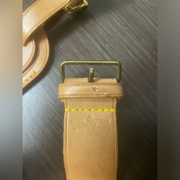 100% authentic LV luggage tag and handle strap 2 piece - Picture 2 of 15